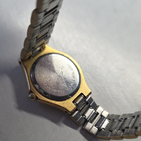 Pierre Cardin Watch - Picture 4 of 6